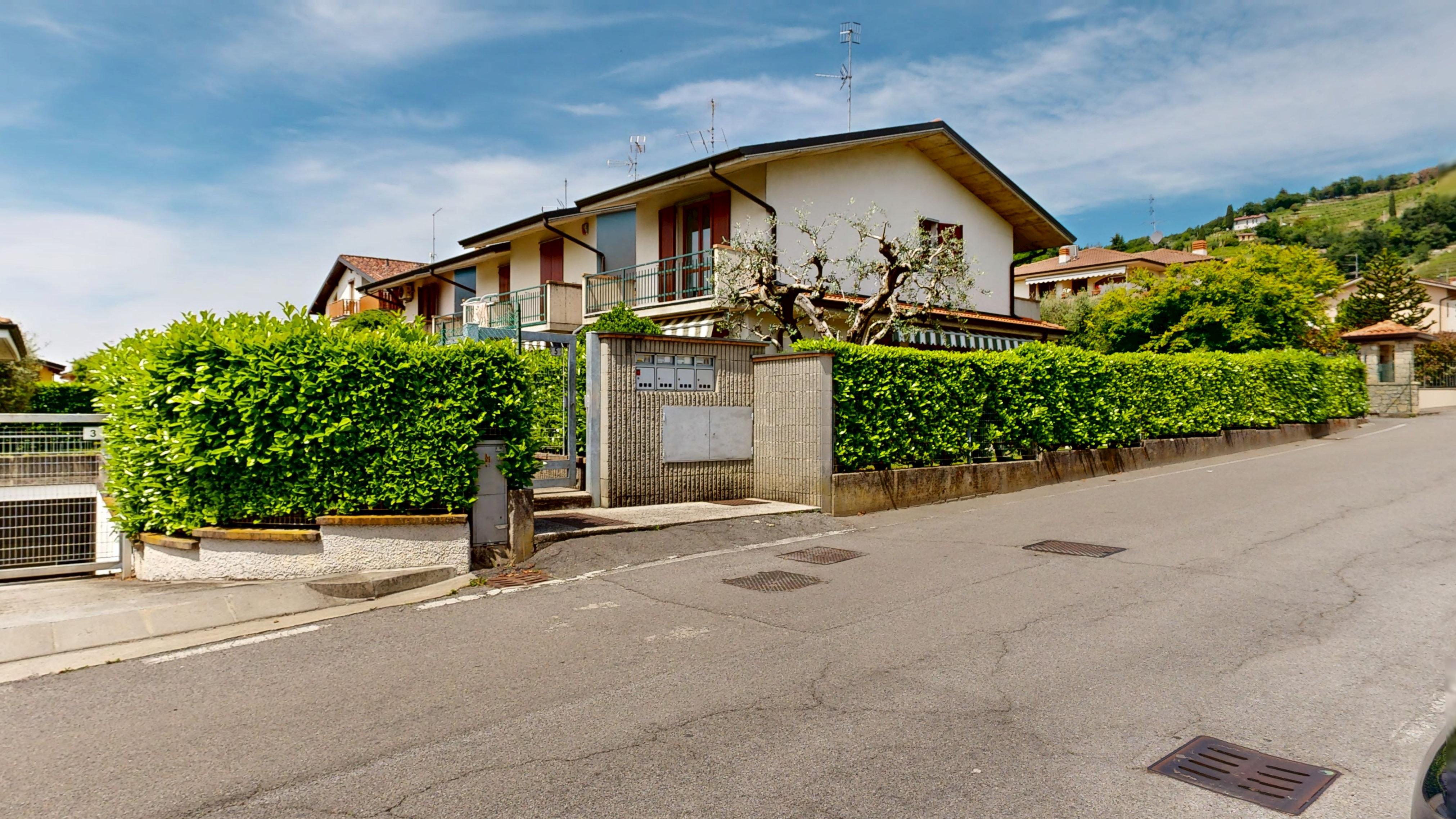 Foto 4 Villetta di testa Scanzorosciate